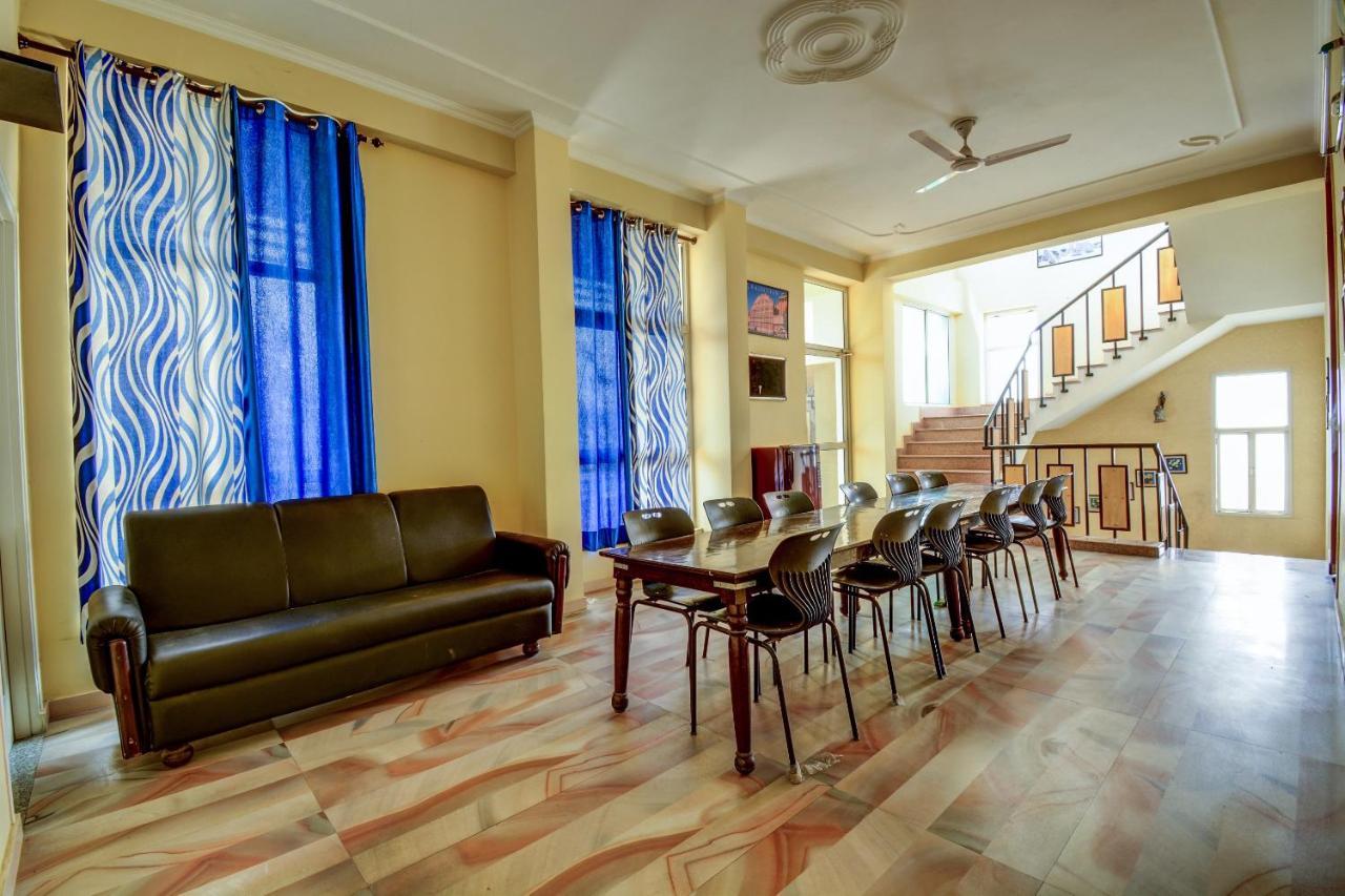 OYO 17071 Hotel Prayag Jaipur Bagian luar foto